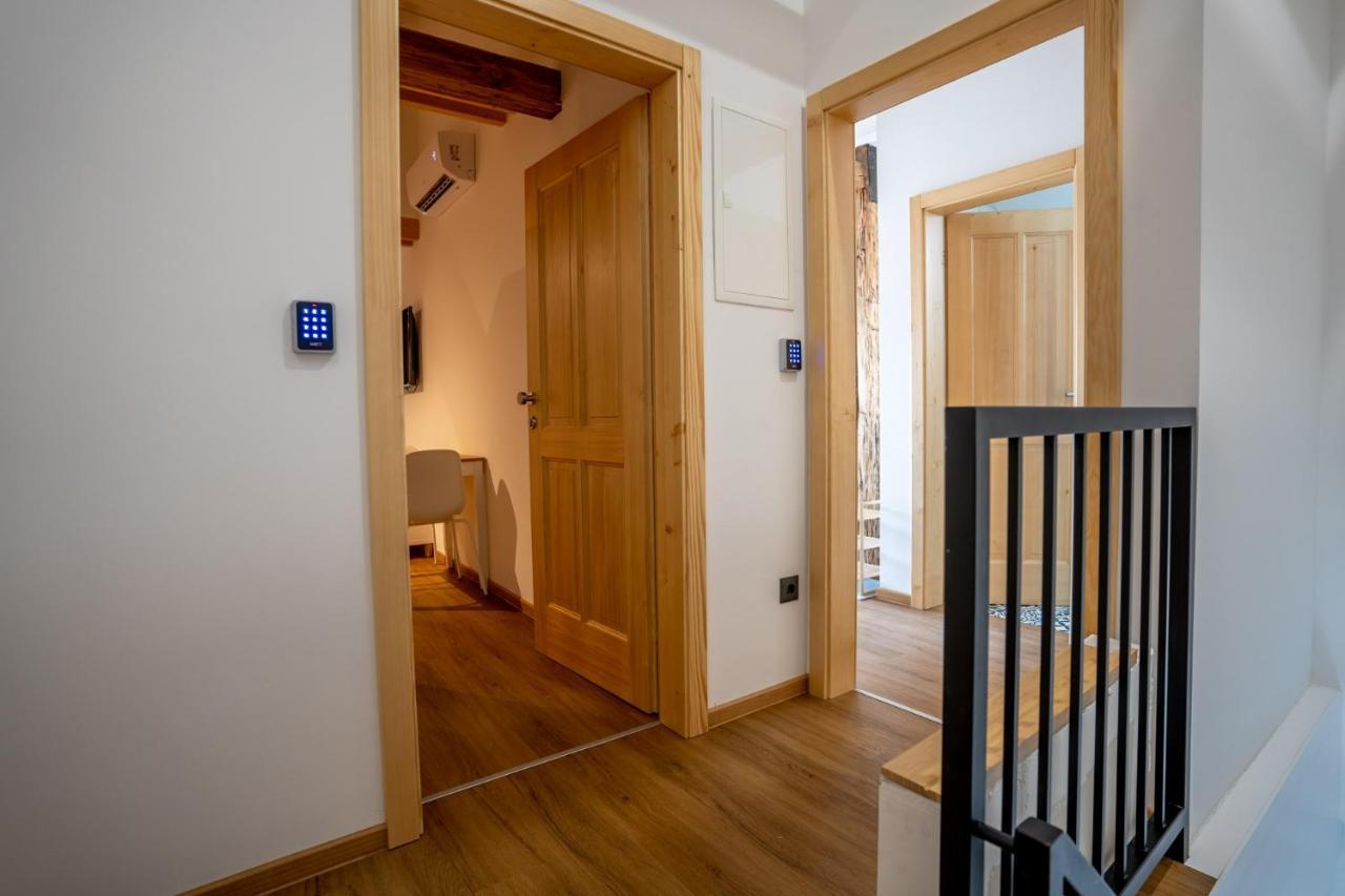 Corner House Apartments Near Lake Bled ราโดว์ลิตซา ภายนอก รูปภาพ