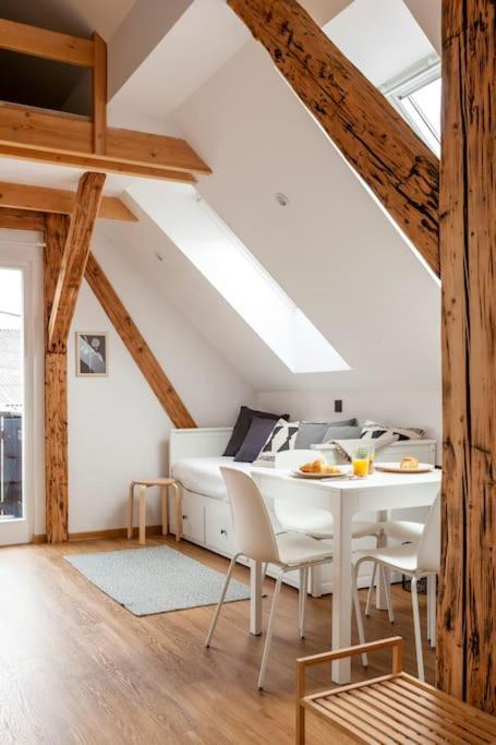 Corner House Apartments Near Lake Bled ราโดว์ลิตซา ภายนอก รูปภาพ