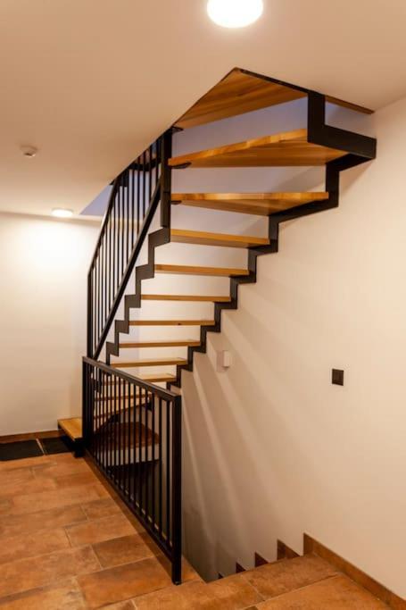 Corner House Apartments Near Lake Bled ราโดว์ลิตซา ภายนอก รูปภาพ